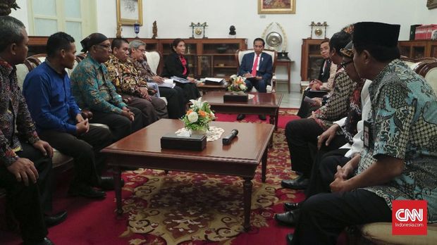 Bau Politik di Balik Polemik Cantrang