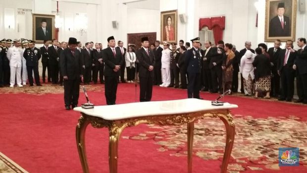 Presiden Resuffle Kabinet dan Lantik Pejabat Negara