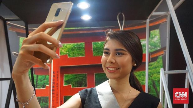 Susul Asus, Samsung Galaxy A8 Juga Punya Kamera Selfie Ganda