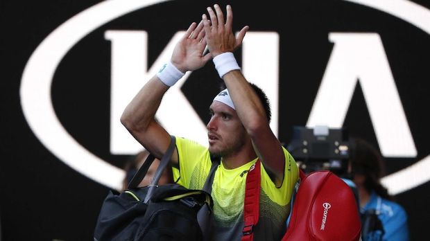 Leonardo Mayer memberi perlawanan sengit kepada Rafael Nadal.
