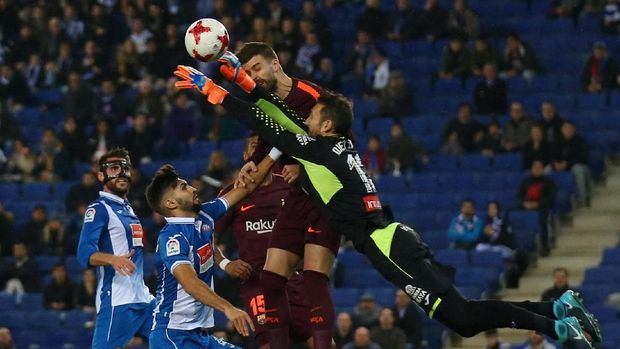 Barcelona gagal membobol gawang Espanyol.