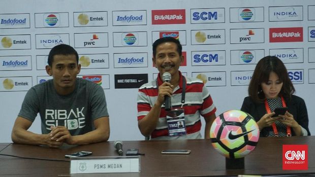 Djadjang Nurdjaman mengaku puas dengan penampilan tak kenal lelah para pemain PSMS saat kalahkan Persib 2-0 di Piala Presiden 2018. (