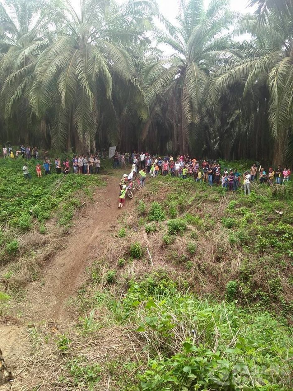 Keseruan Lomba Gestrak Motor Trail di Ogan Komering Ilir 