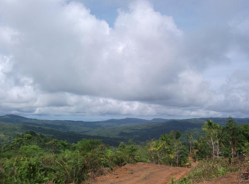 Pesona Gunung Lolomatua Nias  Selatan