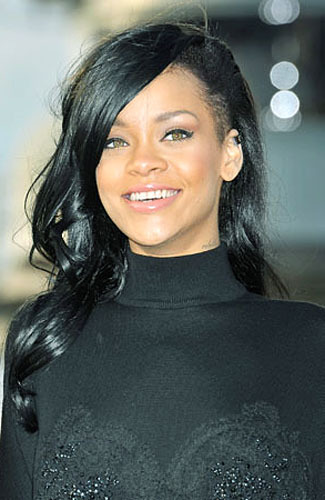 Warna warni Rambut  Rihanna  9