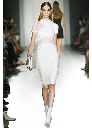 7 Koleksi Busana Terbaru Victoria Beckham di New York Fashion Week 3 7 Koleksi Busana Terbaru Victoria Beckham di New York Fashion Week 3