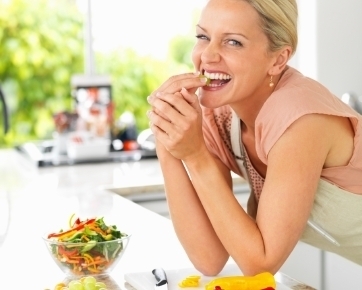 Hidup Lebih Sehat Dengan Diet Raw Food & Food Combining Hidup Lebih Sehat Dengan Diet Raw Food & Food Combining