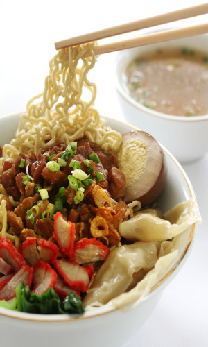 Ingin Bikin Resto Halal yang Laris? Perhatikan 4 Langkah Ini! Ingin Bikin Resto Halal yang Laris? Perhatikan 4 Langkah Ini!