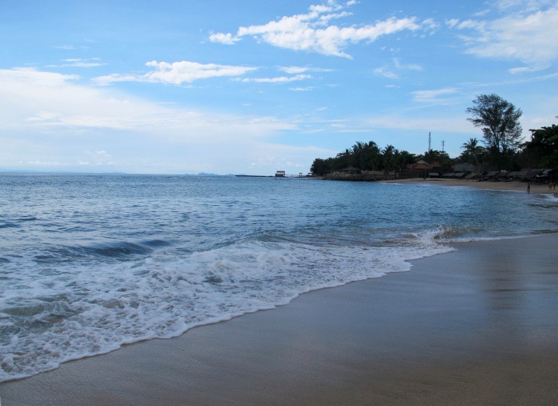 Ini Penampakan Pantai Paling Cantik di Anyer 8