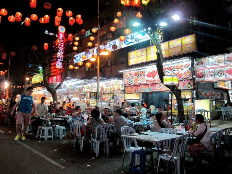 Lezatnya Berburu Kuliner Malam di Kuala Lumpur