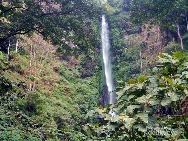 Coban Rais, Wisata Air Terjun Anti Mainstream Di Malang