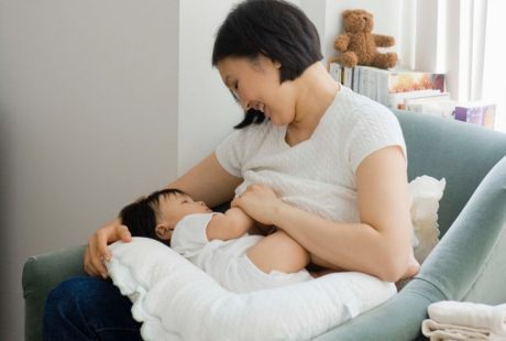Bolehkah Minum ASI Bergantian dengan Susu Formula Untuk Anak 8 Bulan? Bolehkah Minum ASI Bergantian dengan Susu Formula Untuk Anak 8 Bulan?