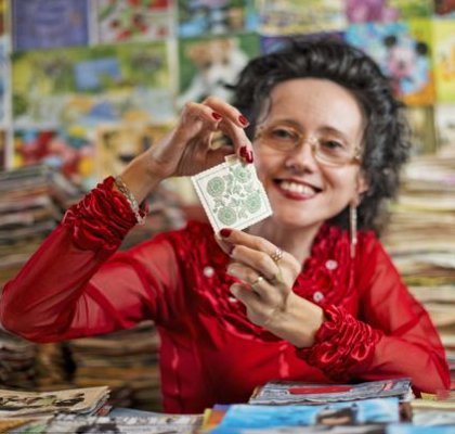 antonia kozakova wanita yang mengoleksi 62 500 serbet antonia kozakova wanita yang mengoleksi 62 500 serbet