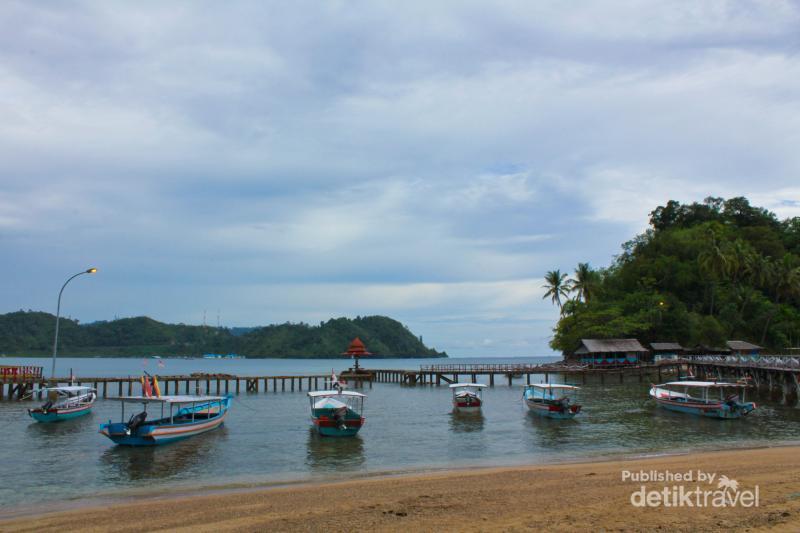 iPantaii iCarocoki Padang Tidak Kalah Indah dengan Derawan