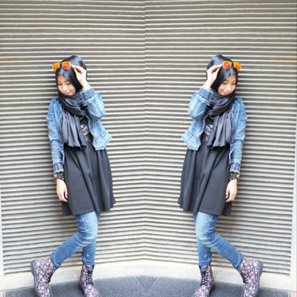  Hijab Style Stand Out dengan Jeans Ala Beauty Blogger 