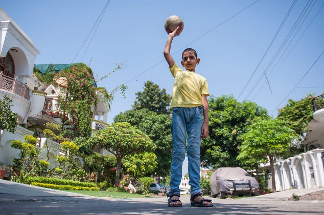 La historia del niño más alto de la India, Karan Singh Karan4-dlm