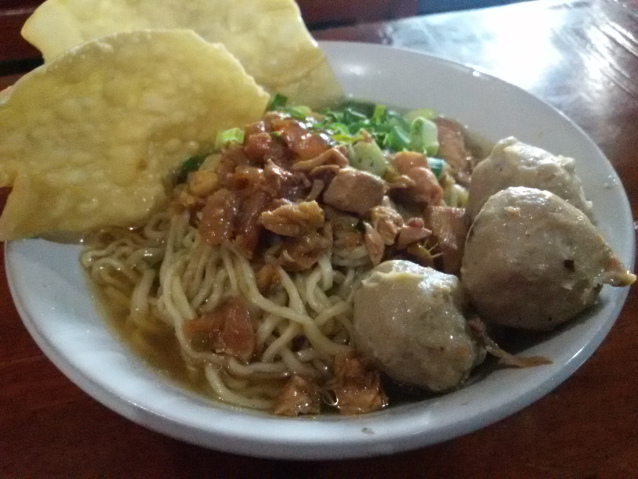 Bakso Tennis Pak Kribo Semangkuk Bakso dan Mie  Ayam  