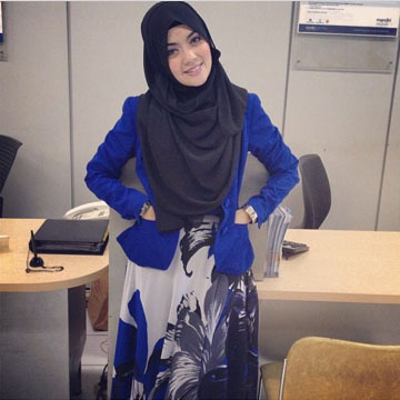 Hijab Style: Tampil Syar'i Tanpa Harus Terkesan Monoton 