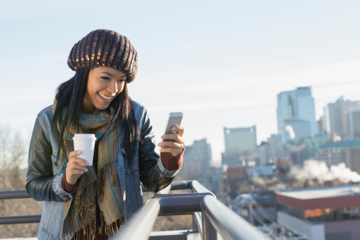 Cari Pacar Lewat Aplikasi Tinder Makin Digemari, Seperti Apa? Cari Pacar Lewat Aplikasi Tinder Makin Digemari, Seperti Apa?