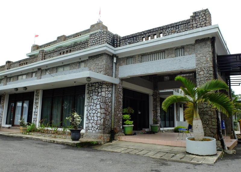menjenguk tempat pengasingan soekarno hatta di bangka menjenguk tempat pengasingan soekarno hatta di bangka
