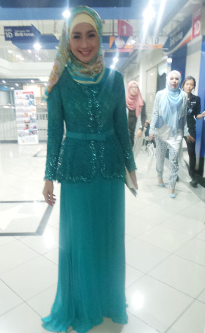 Gaya Kasual Hingga Glamour 3 Juri Sunsilk Hijab Hunt 2015 - 2