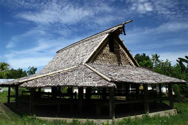 Sasadu Rumah Adat  Halmahera yang Penuh Makna 