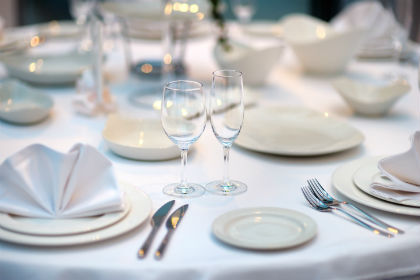 6 Aturan Table Manner yang Belum Tentu Anda Tahu 6 Aturan Table Manner yang Belum Tentu Anda Tahu