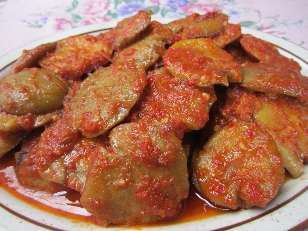 Empuk Pedas Jengkol Balado untuk Makan Siang Mengenyangkan