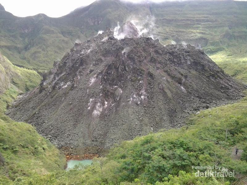 Panjat Tebing Seru di Gunung  Kelud  Bisa 3