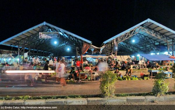 Serui dan Yapen: Kota dan Pulau Dinamis di Ujung Timur 