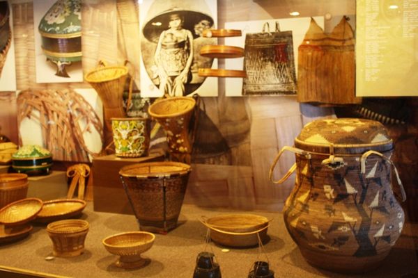 Serba serbi Kehidupan Tradisional  di Museum Indonesia 9