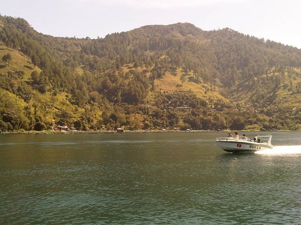 Liburan Weekend di Danau Toba, Kenapa Tidak?