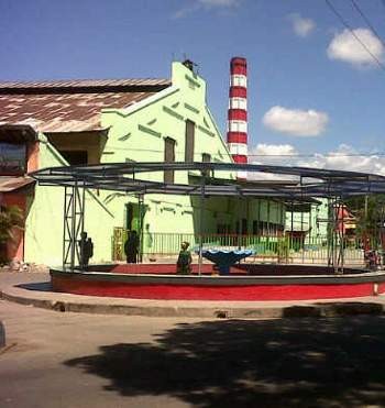 Hasil gambar untuk asal usul pabrik gula redjosari