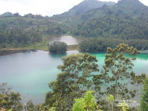 Memandang Telaga Warna Dari Bukit Sidengkeng Keren 