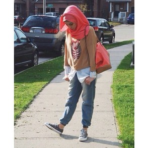 Hijab Style: Tampil Kasual dan Modis Ala Blogger Kanada 