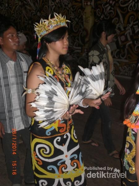 Gambar Rumah Adat Wakatobi. rumah adat sulawesi tenggara 