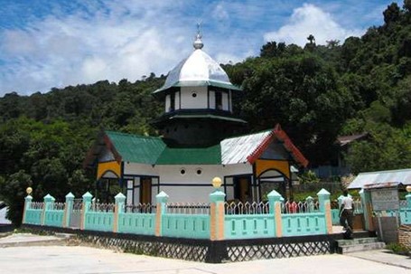 Ini Dia Masjid Pertama di Tanah Papua