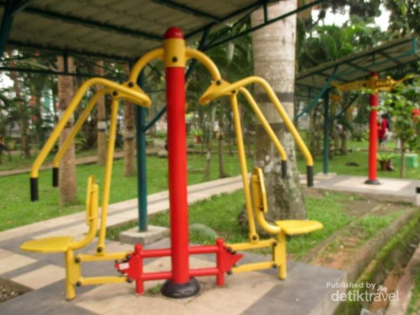 Ada Taman Ahmad Yani di Kota Medan 6