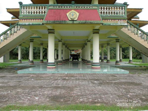 Bangunan Peninggalan Kesultanan Melayu di Langkat - 5