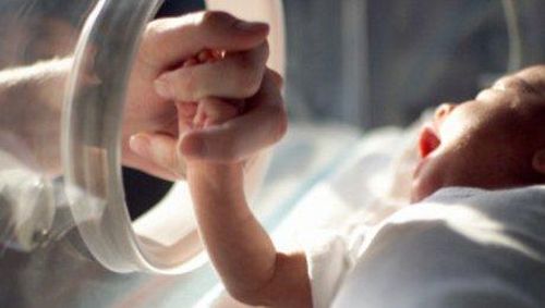 Kelainan Bawaan Ancam Nyawa Bayi dan Balita di Indonesia Kelainan Bawaan Ancam Nyawa Bayi dan Balita di Indonesia