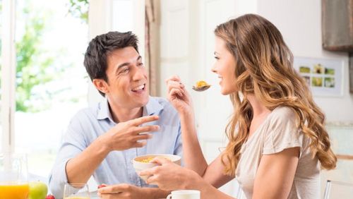 Cara Mudah Tentukan Porsi Makan yang Sehat dengan Menggunakan Tangan Cara Mudah Tentukan Porsi Makan yang Sehat dengan Menggunakan Tangan