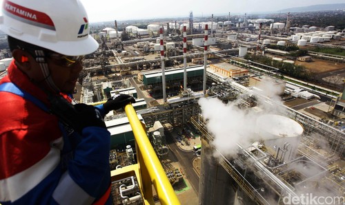 Pertamina dan Petronas Teken Kerja Sama Pengembangan Migas