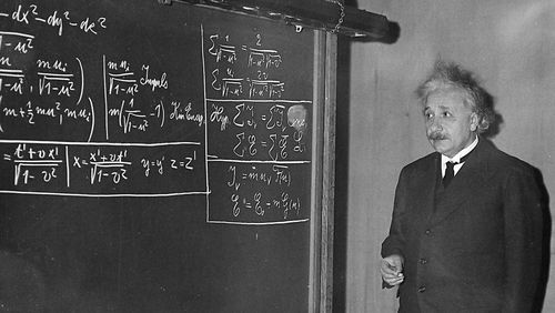 Kebiasaan Unik Albert Einstein yang Bisa Jadi Inspirasi Sehat Kebiasaan Unik Albert Einstein yang Bisa Jadi Inspirasi Sehat