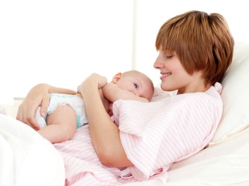 Bayi Diberi Tambahan Sufor, Masihkah Bisa Disebut ASI Eksklusif? Bayi Diberi Tambahan Sufor, Masihkah Bisa Disebut ASI Eksklusif?
