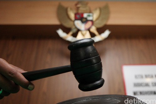 Makin Banyak Aktivis Dilaporkan, Bukti Dipelintirnya Pasal di UU ITE