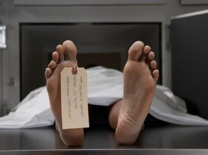 Sedih! Batita Ini Berusaha Menyusu pada Ibunya yang Meninggal