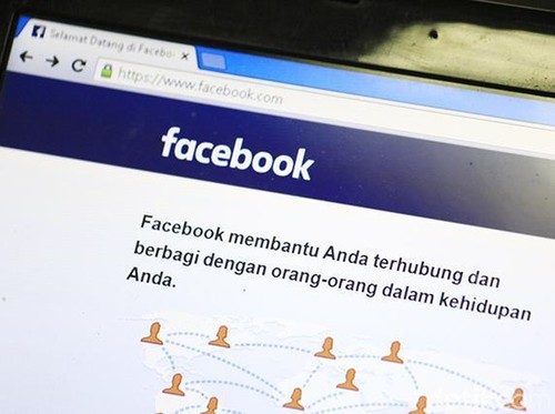 Facebook Alami Eror, Zuckerberg Dianggap Sudah Mati