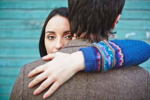Jangan Gampang Baper, Ini Cara Agar Tidak Terlalu Mudah Suka dengan Pria Jangan Gampang Baper, Ini Cara Agar Tidak Terlalu Mudah Suka dengan Pria