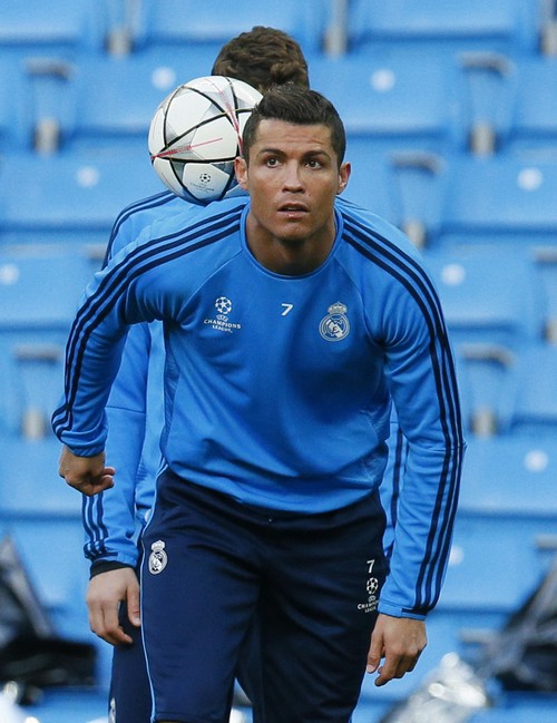 Pellegrini: Ronaldo Bukan Satu-satunya Ancaman Madrid Pellegrini: Ronaldo Bukan Satu-satunya Ancaman Madrid