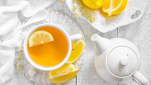 hari jeruk minum lemon di air hangat pagi manfaat Ini Lemon Manfaat 3 Minum Tiap Hangat Sehat Secangkir Pagi